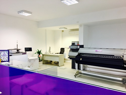PRINT HOUSE desembarcó en el Sur
