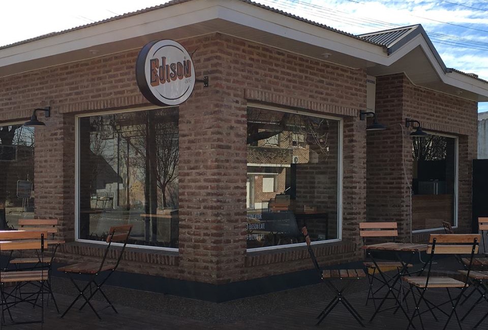 Edison Café inauguró en Rawson y Sarmiento – Lincoln (Bs As)