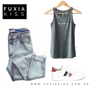 FUXIA KISS tiene nuevo catálogo para mayoristas