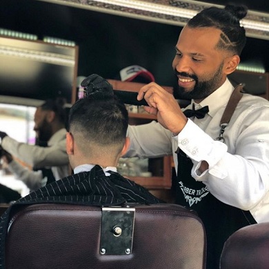 Nueva franquicia en GAF... Llegó BARBER TRUCK!